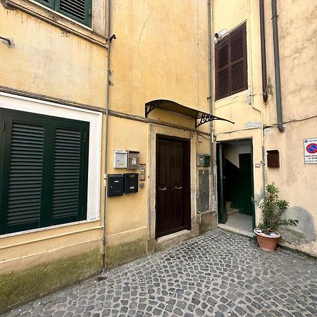 Velletri-Appartamento Al Centro-Aria Condizionata-Netflix-Wifi Exterior photo